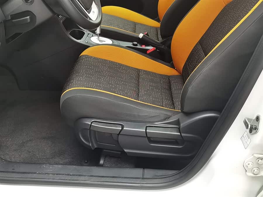 MG 3 SW 2016 car image #21