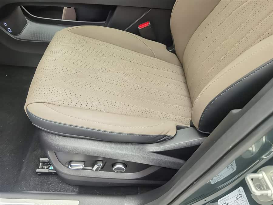 Chery Tiggo8 PLUS C-DM 2024 #21 Chery Tiggo8 PLUS C-DM 2024 car image #21