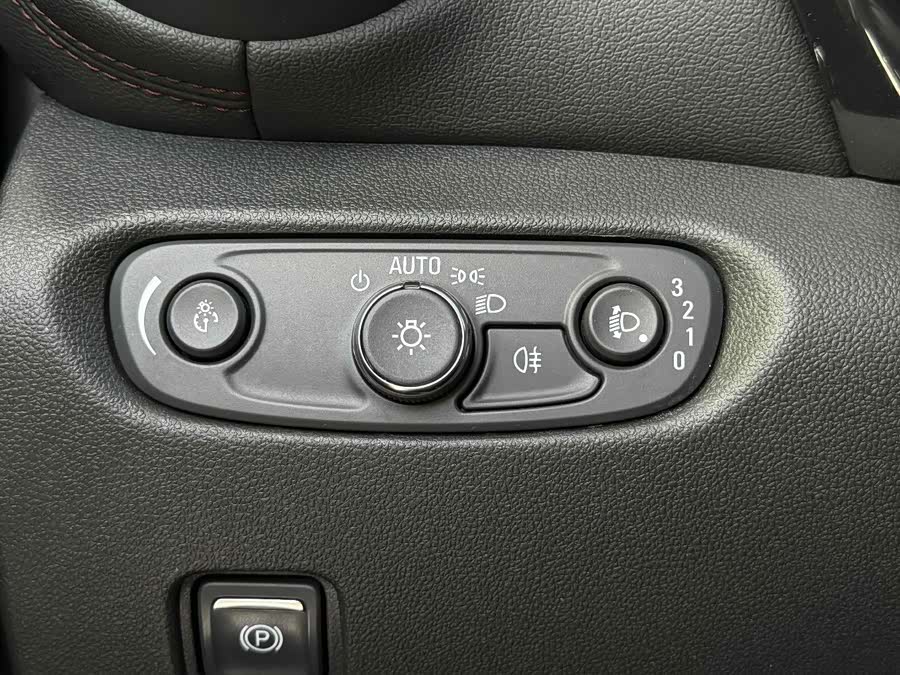 Chevrolet Blazer 2021 #21 Chevrolet Blazer 2021 car image #21