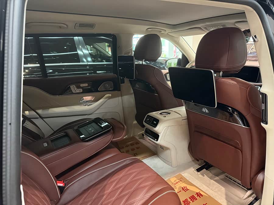 Mercedes-Benz Maybach GLS 2024 #21 Mercedes-Benz Maybach GLS 2024 صورة سيارة #21