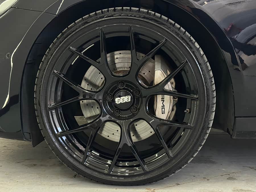 Mercedes-Benz E AMG 2019 immagine di auto #21