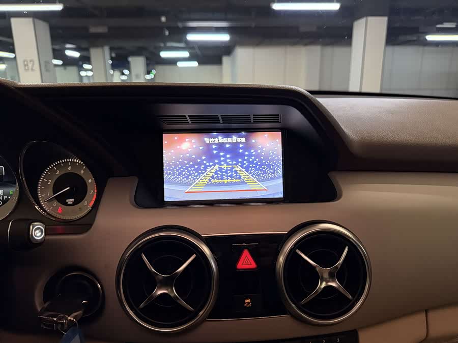 Mercedes-Benz GLK Class 2014 car image #21