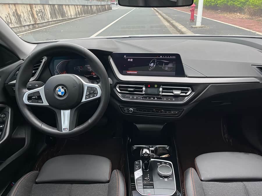 BMW 2 Series (Imported) 2024 immagine di auto #21