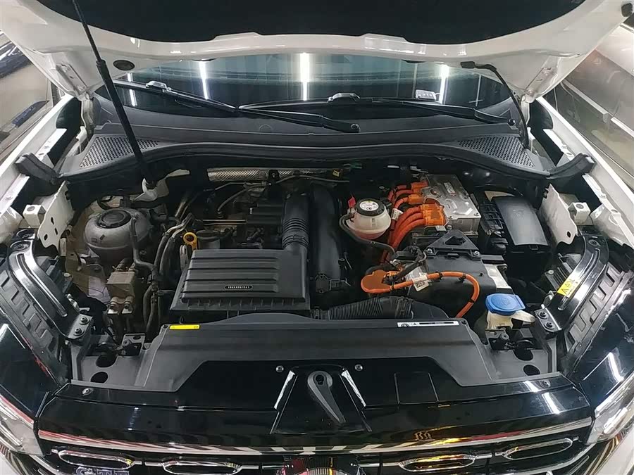 Volkswagen Tayron GTE 2020 #21 Volkswagen Tayron GTE 2020 car image #21