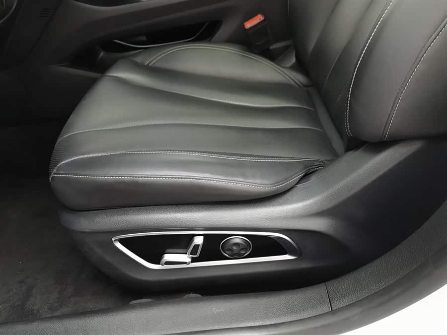 GEELY Ulion New Energy 2018 #21 GEELY Ulion New Energy 2018 immagine di auto #21