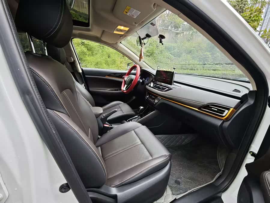 Changan Eado DT 2019 car image #21