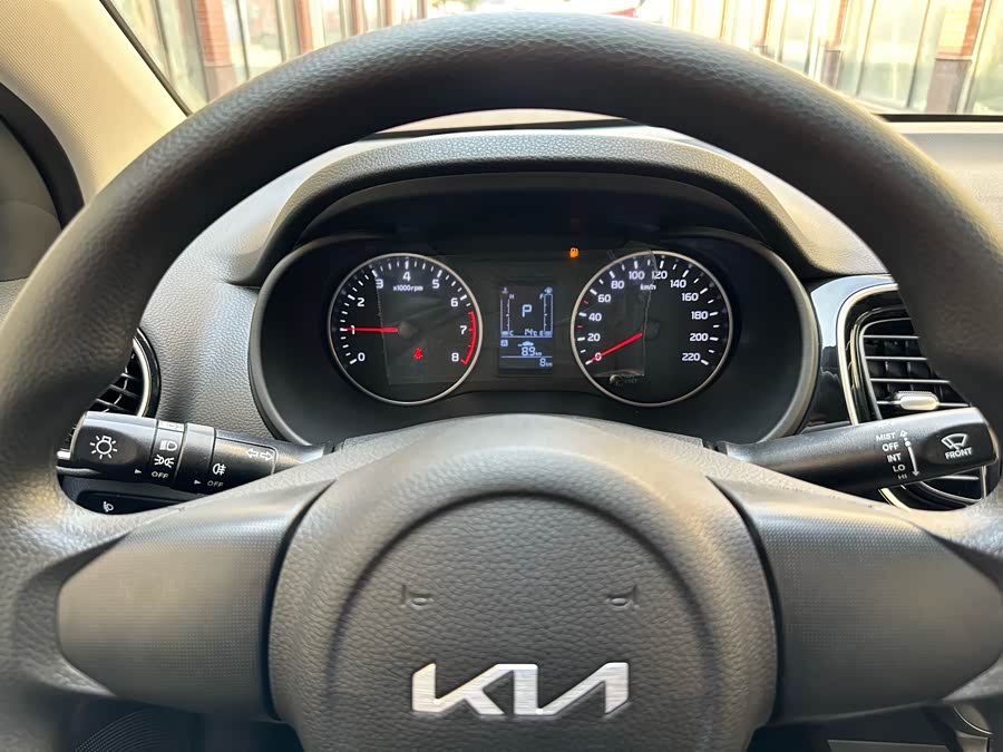 Kia Pegas 2024 image de voiture #21