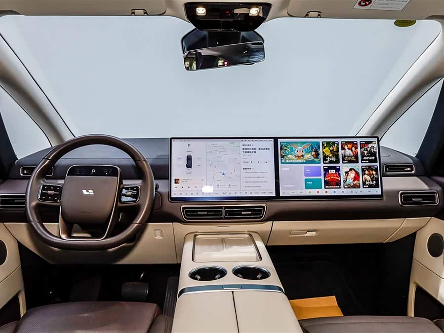 理想汽车 理想MEGA 2024 汽车图片 #21