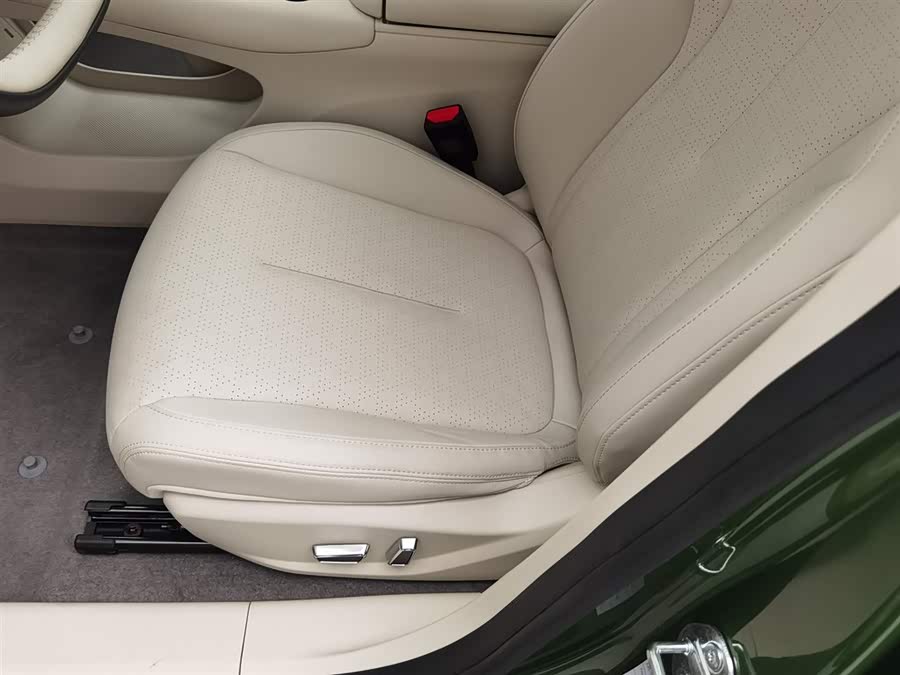 Forthing S7 2024 imagem de carro #21