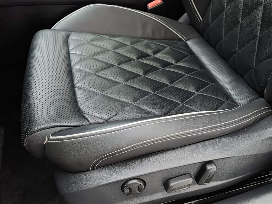 Volkswagen Magotan GTE 2022 car image #21