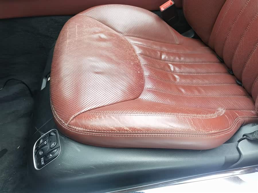 Mercedes-Benz SL Class 2011 car image #21