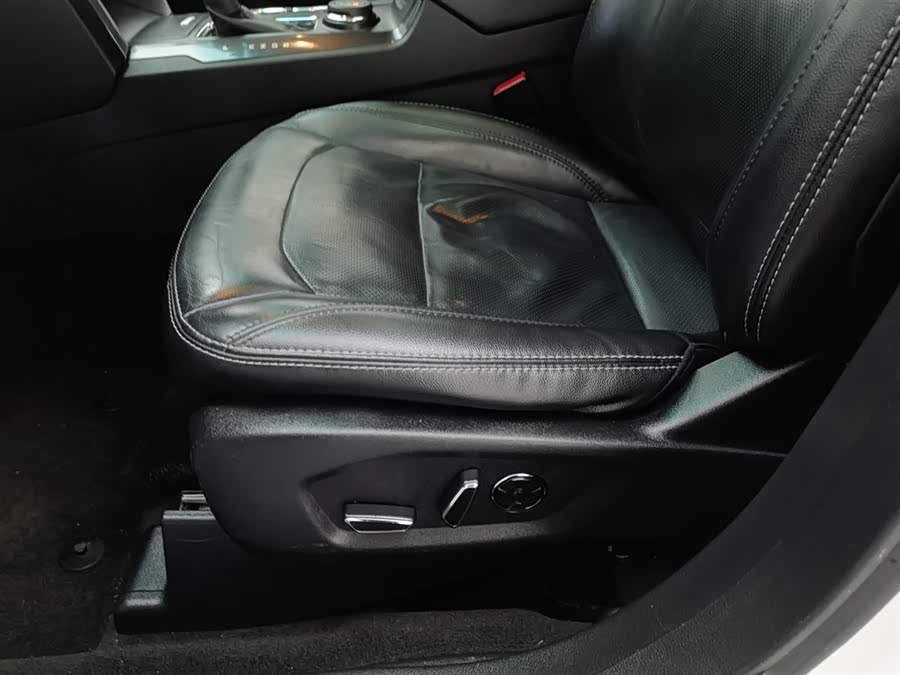 Ford Explorer (Imported) 2017 car image #21