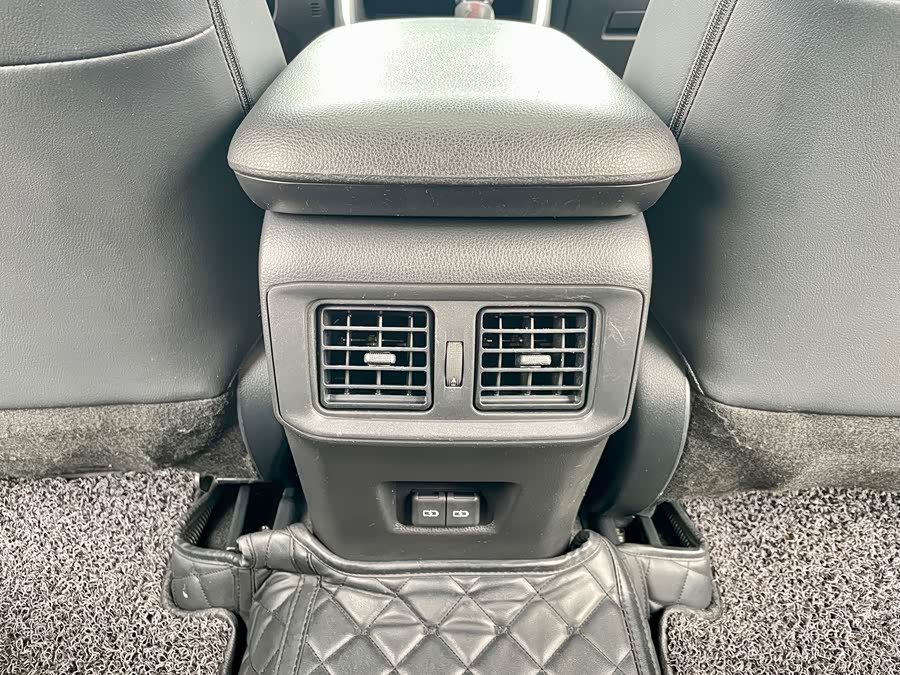 Toyota Wildlander New Energy 2021 #21 Toyota Wildlander New Energy 2021 immagine di auto #21