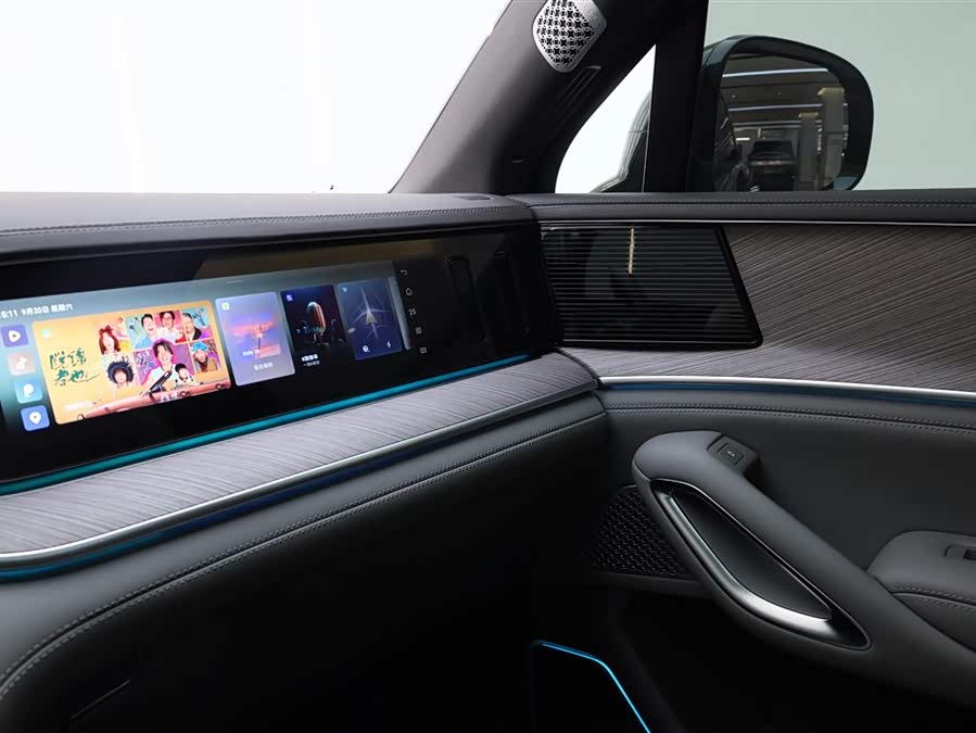 Denza N9 2025 #21 Denza N9 2025 car image #21