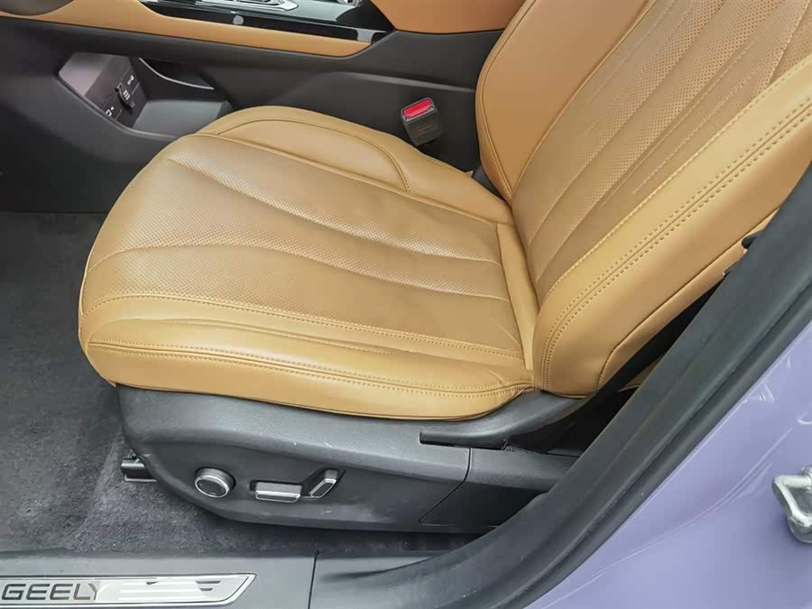 GEELY Monjaro EREV 2022 #21 GEELY Monjaro EREV 2022 car image #21