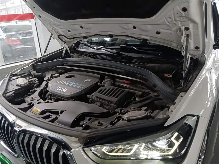 BMW X1 New Energy 2021 #21 BMW X1 New Energy 2021 car image #21