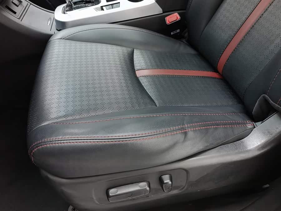 BYD S7 2015 car image #21