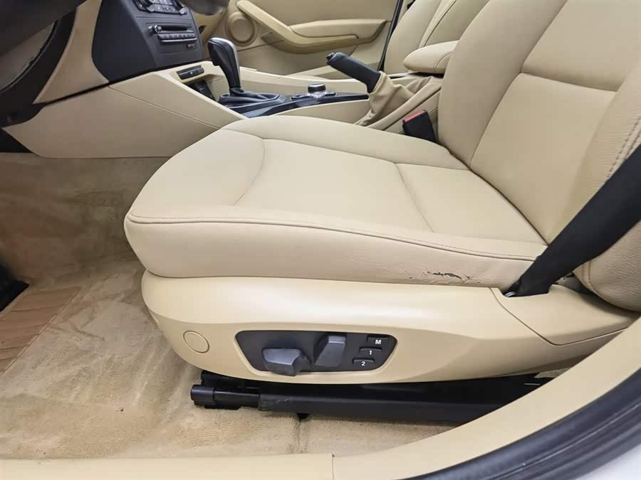 BMW X1 (Imported) 2012 #21 BMW X1 (Imported) 2012 car image #21