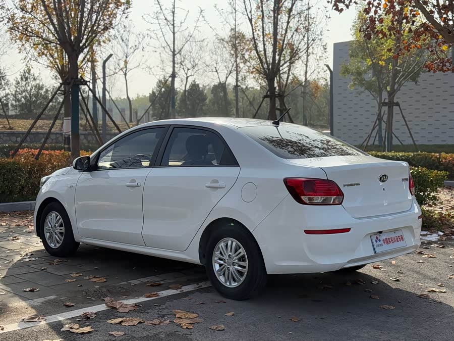 Kia Pegas 2021 image de voiture #21