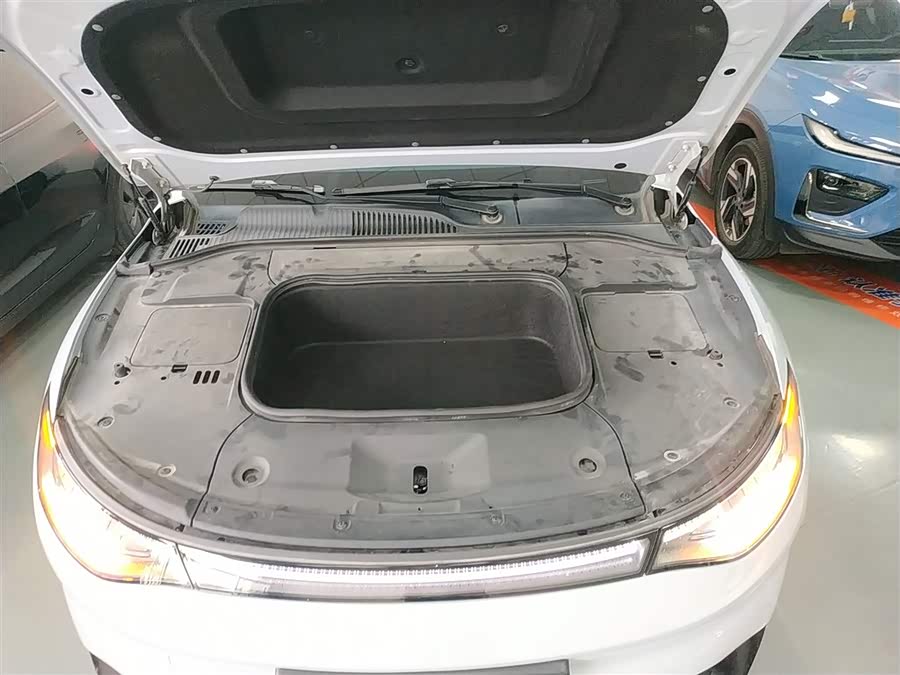 零跑汽车 零跑C01 2023 汽车图片 #21