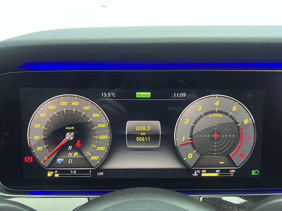 Mercedes-Benz E Class (Imported) 2020 immagine di auto #21