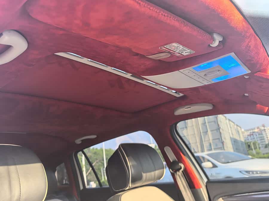 Volkswagen Cross Lavida 2014 immagine di auto #21