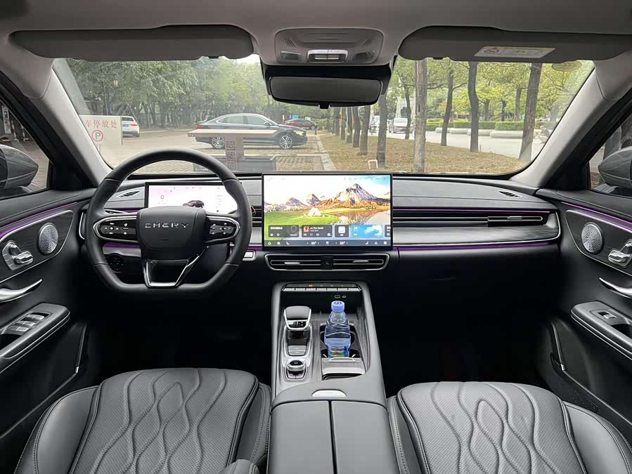 Chery Arrizo 8 Pro 2025 #21 Chery Arrizo 8 Pro 2025 immagine di auto #21