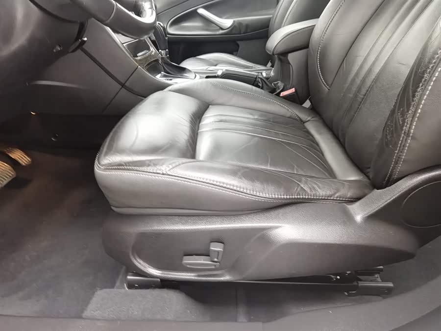 Ford Mondeo-Zhisheng 2013 car image #21