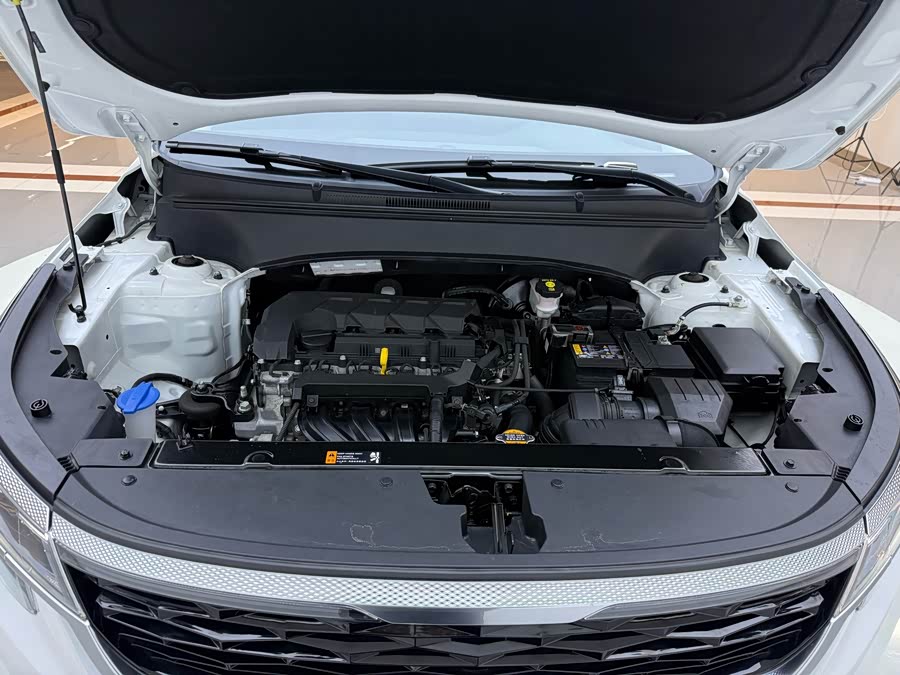 Kia Stonic 2022 immagine di auto #21