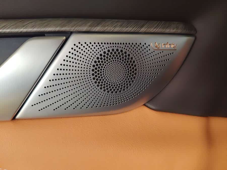 Tank 500 New Energy 2023 #21 Tank 500 New Energy 2023 car image #21