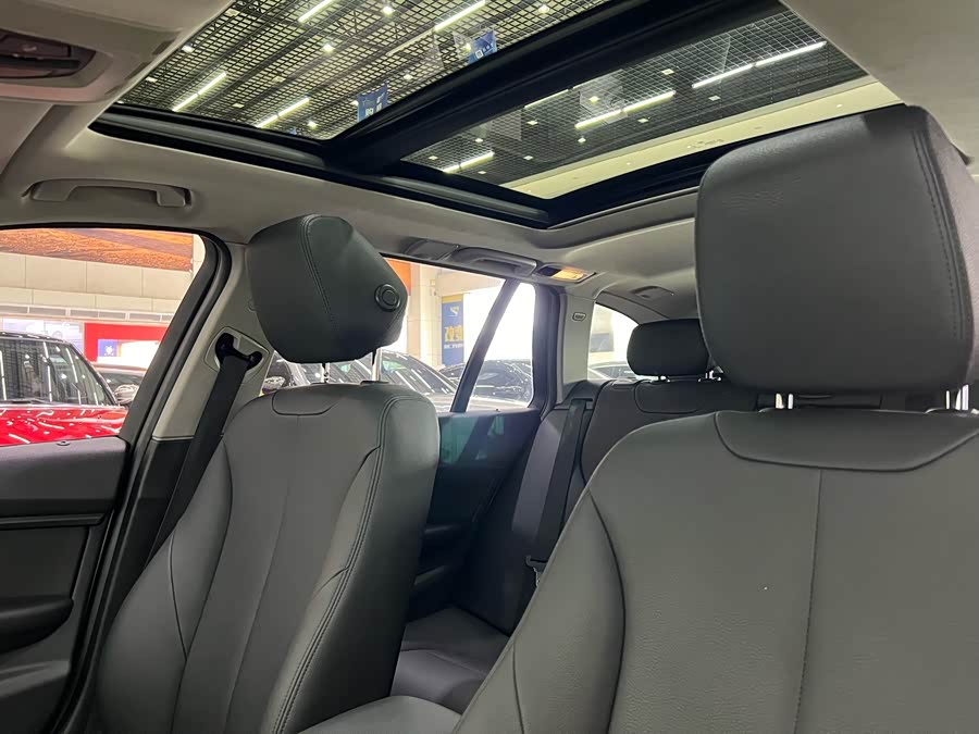 BMW 3 Series (Imported) 2016 imagen de coche #21