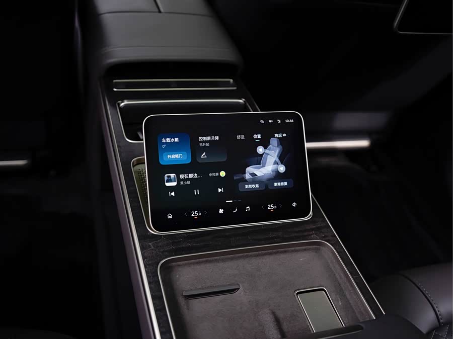 蔚来 蔚来ET9 2025 汽车图片 #21