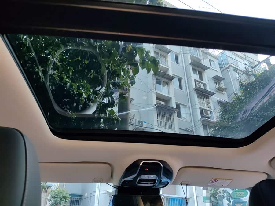 GEELY Tugella New Energy 2020 #21 GEELY Tugella New Energy 2020 car image #21