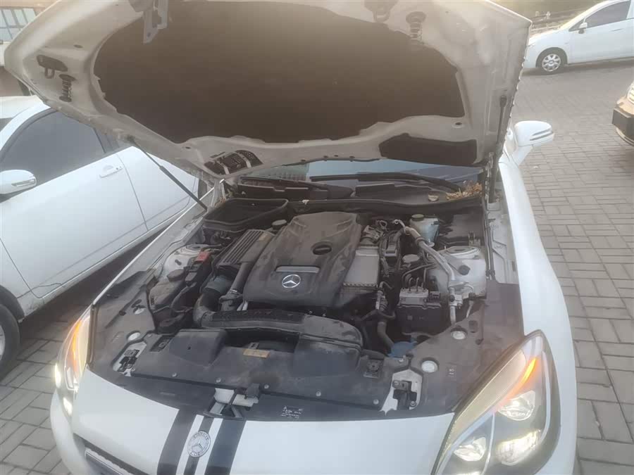 Mercedes-Benz SLC Class 2017 car image #21