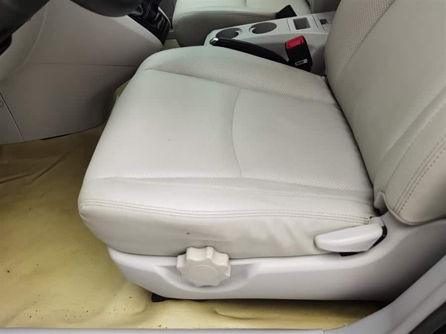 BYD S6 2014 #21 BYD S6 2014 car image #21