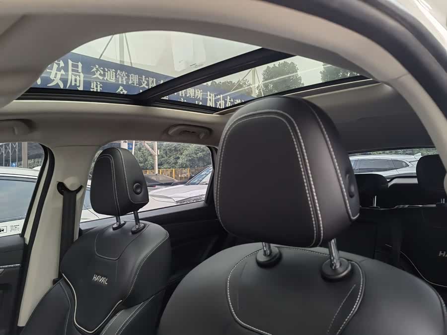 Haval Jolion 2021 صورة سيارة #21