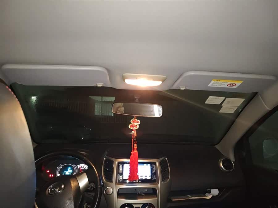 Great Wall M4 2013 car image #21