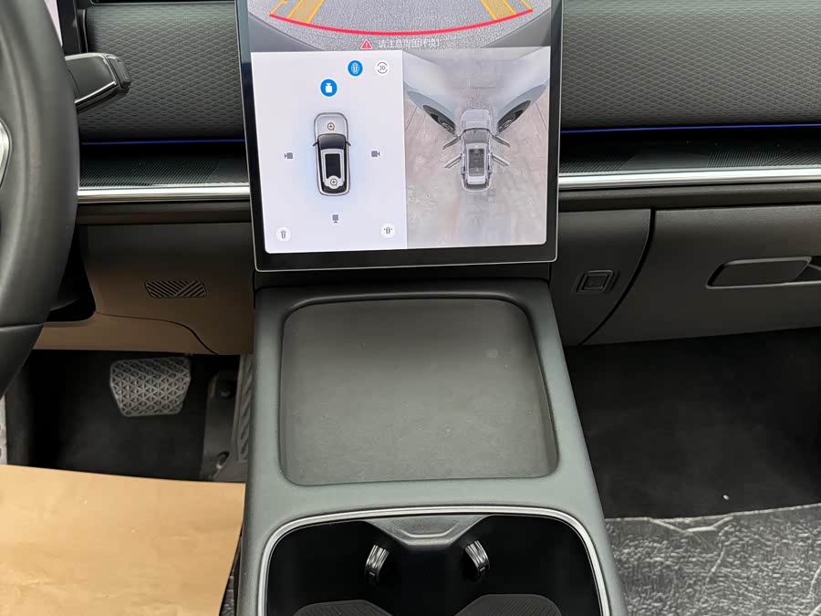 Chery Exploration 06 C-DM 2024 #21 Chery Exploration 06 C-DM 2024 car image #21