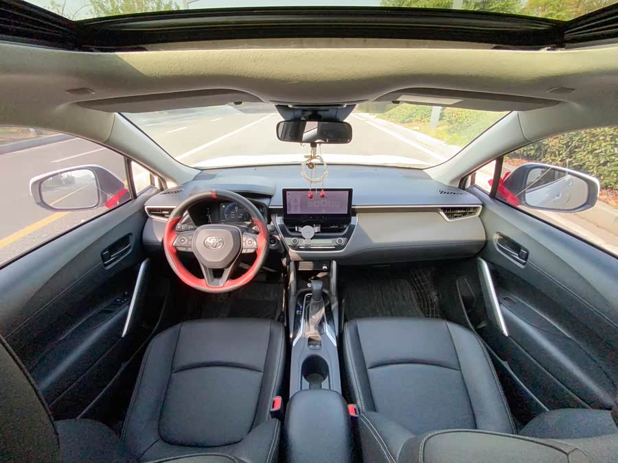 Toyota Corolla Cross 2023 immagine di auto #21