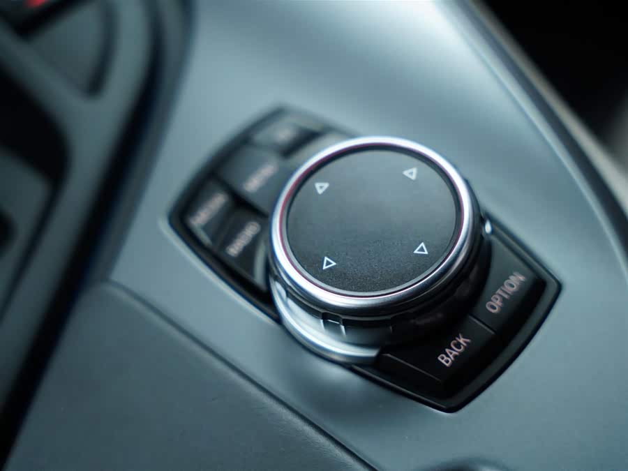 BMW i8 2016 صورة سيارة #21