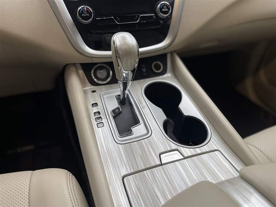 日产 楼兰 2016 汽车图片 #21