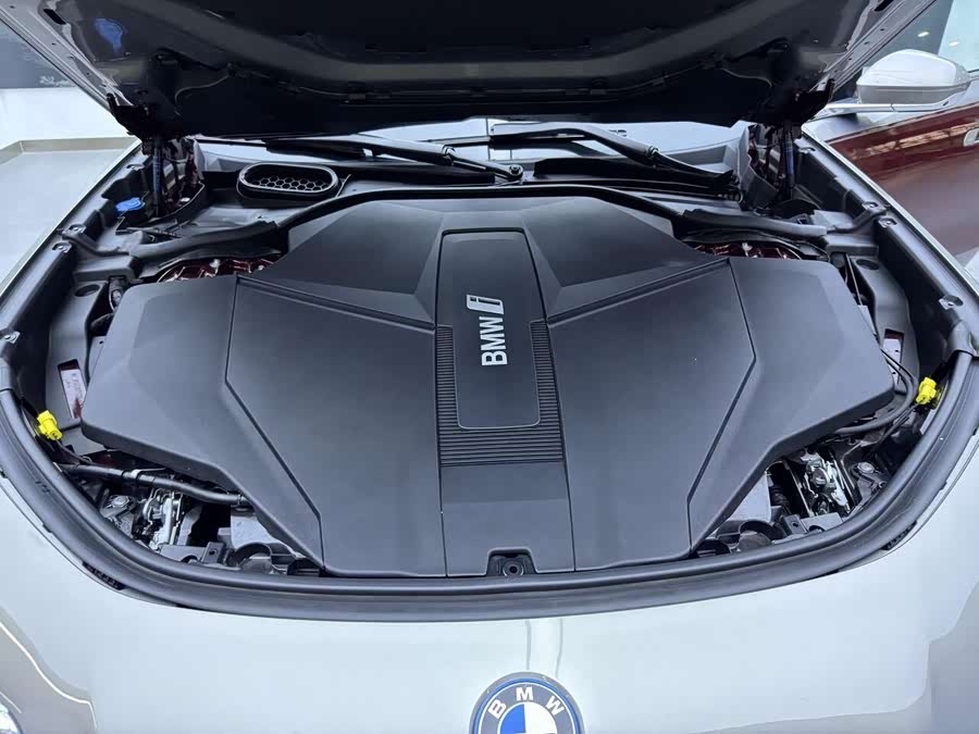 宝马 宝马i7 2023 汽车图片 #21