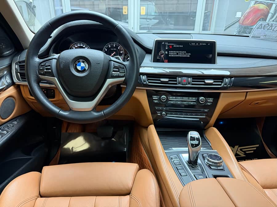 BMW X6 2016 car image #21