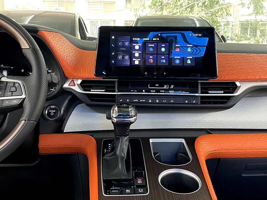 Toyota Granvia 2024 #21 Toyota Granvia 2024 immagine di auto #21