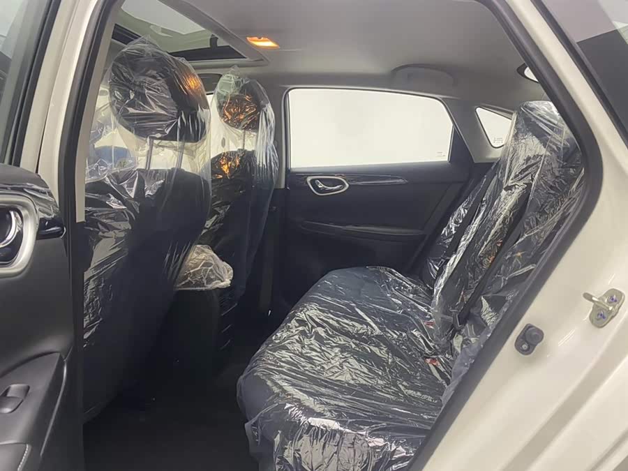 Nissan Sylphy car image #21