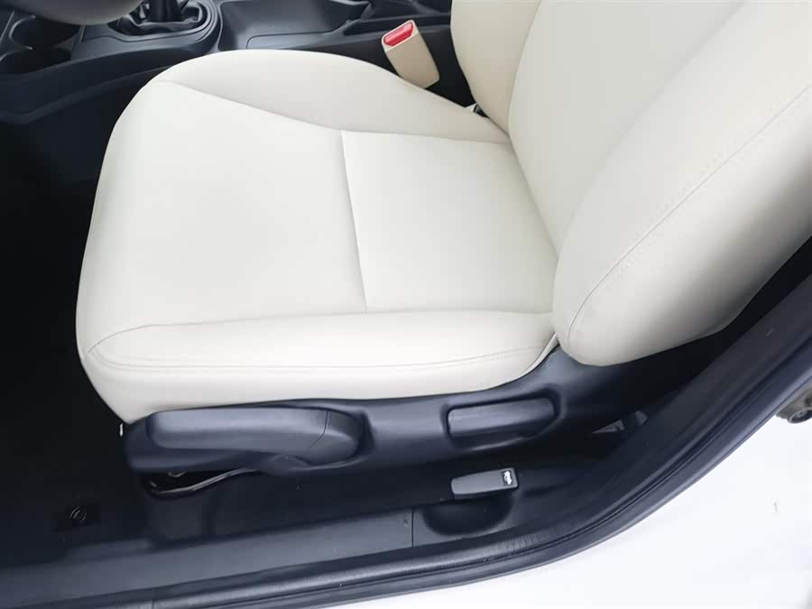 Honda City 2016 #21 Honda City 2016 صورة سيارة #21