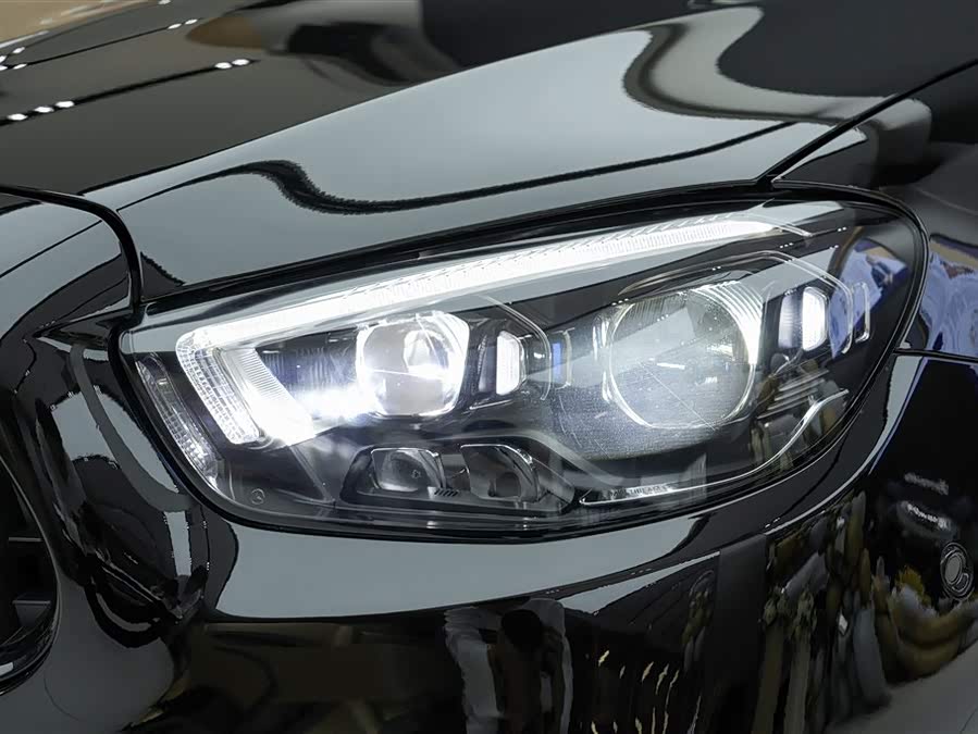 Mercedes-Benz E AMG 2023 immagine di auto #21