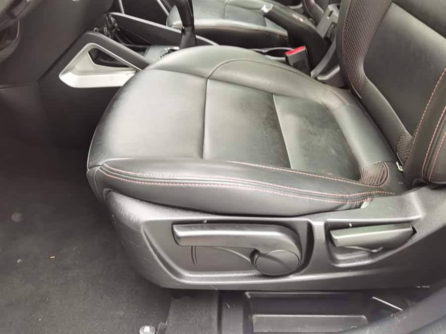 Changan CS35 2016 car image #21