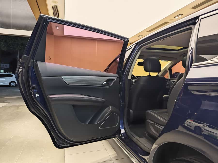 比亚迪 宋MAX新能源 2019 汽车图片 #21