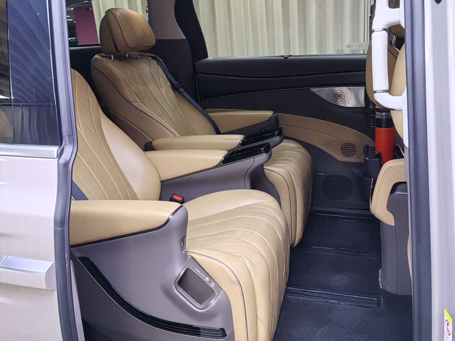 腾势 腾势D9 2023 汽车图片 #21